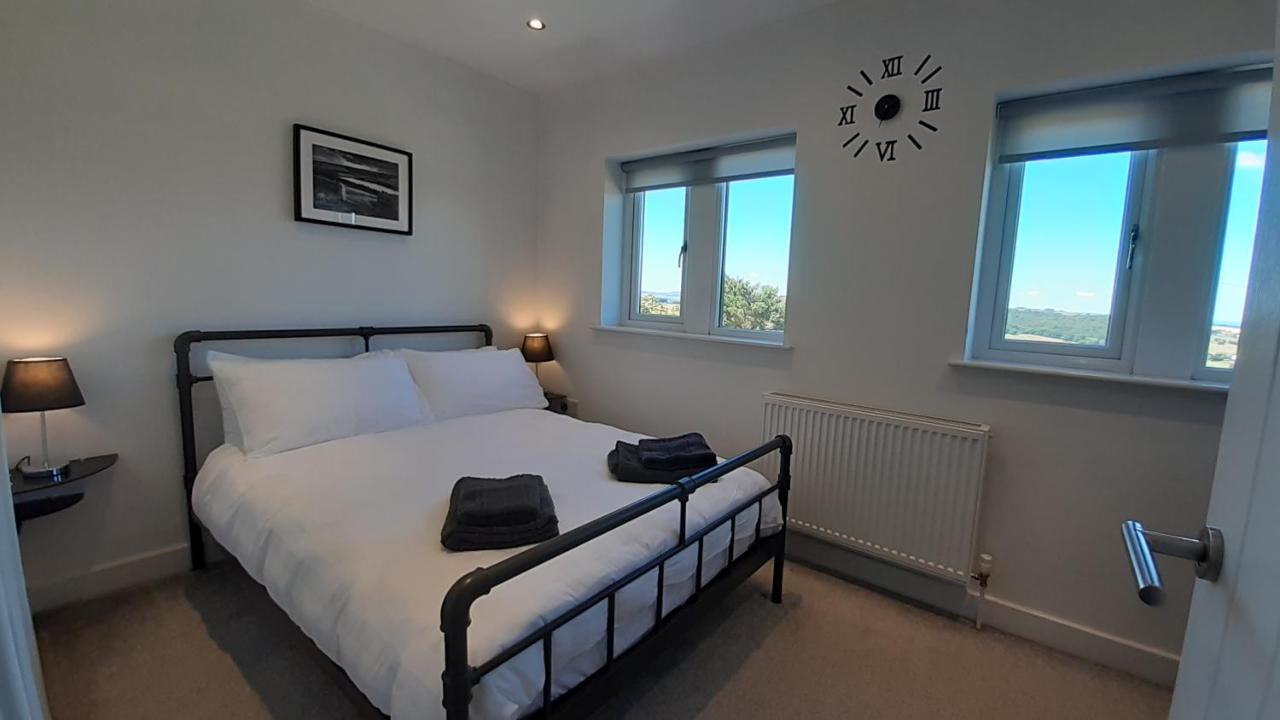 Lane End Cottage Holmfirth - Panoramic Views, Modernised With Offroad Parking Exterior foto